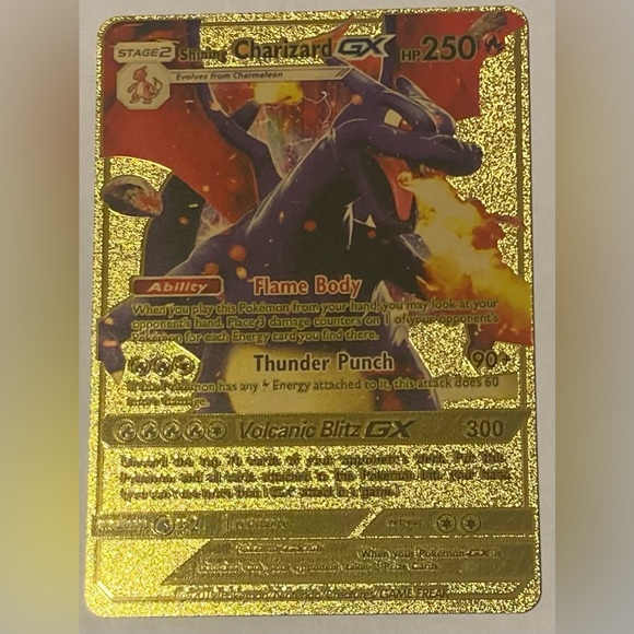 Gold foil shining Charizard GX - Picture 1 of 2